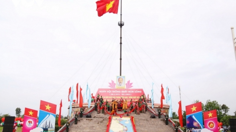 Quảng Trị: Bấc bh’rợ tr’nêng văn hoá du lịch coh cr’chăl lễ t’ngay 30/4 lâng 1/5