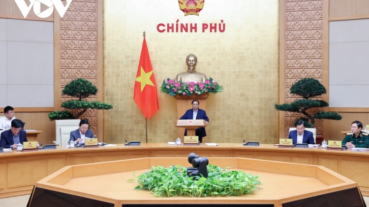 Thủ tướng Chính phủ Phạm Minh Chính k’đhơợng xay pr’họp bha lâng chuyên đề bhrợ pa dưr pháp luật c’xêê 4