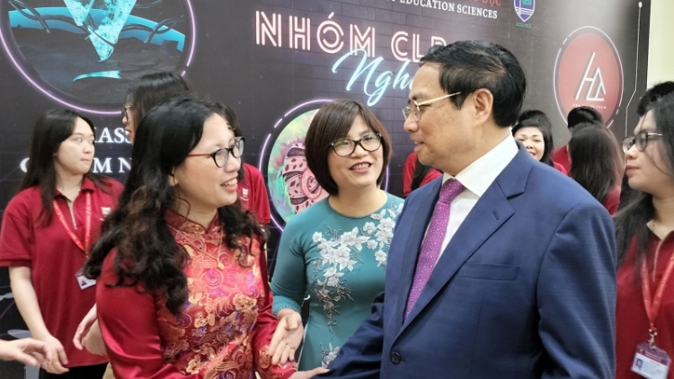 Khua dêh čar ơi Phạm Minh Chính čuă jơmư sang hră gưl prong ĐHQG Hà Nội