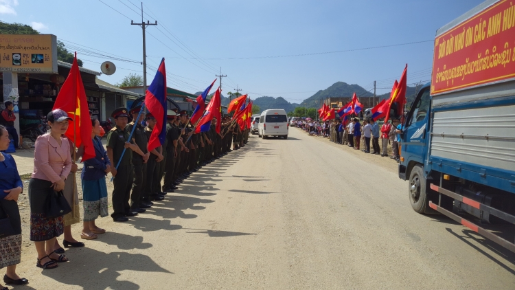 Ba 96 per tơlang tơleh tơhan djai pơsăn drơi ƀơi Lao glăi dor pơ plơi pla