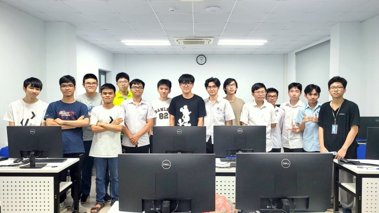 6 čô hđeh sang hră Việt Nam mâo klei pah mni Tin học Asi Pacific