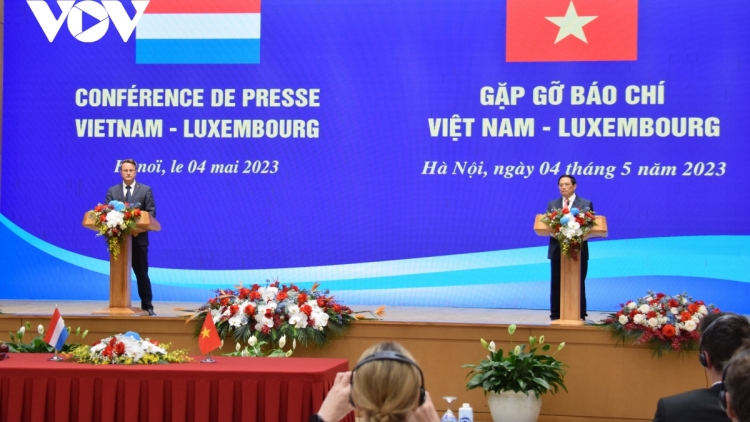 Khua knŭk kna Phạm Minh Chính leh anăn Khua knŭk kna Luxembourg bi tuôm hŏng phung čih klei mrâo 