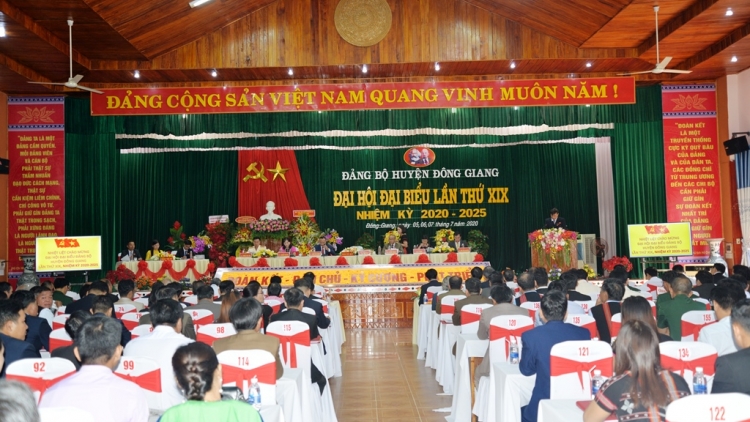 Đông Giang: Pa dưr đảng viên manuyh acoon coh