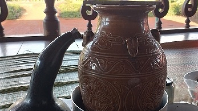 Tơmăr- Bơhiàn dan să krơi is ngan cau Bahnar dê