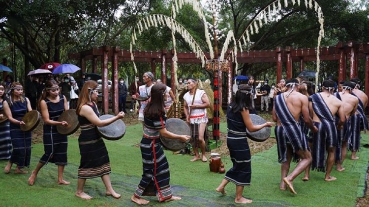 Jơi kòn drum