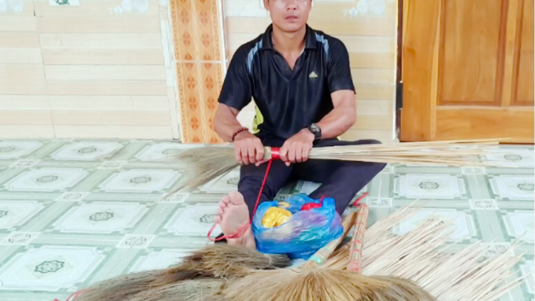 Quảng Nam: Đảng viên ma nuyh acoon coh bhrợ cha choom