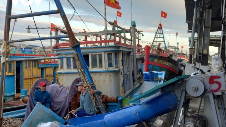 PADANG HUYEN PULAO TRUONG SA JENG PASAK KINH TE, ILAMU, XA HOI DI MANGAOK TASIK