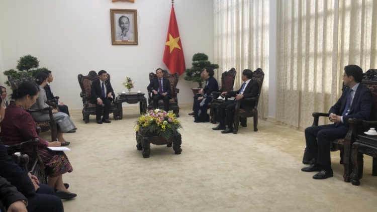 K’iăng Khua knŭk kna Trần Lưu Quang tŭ drông Khua phŭn bruă kiă kriê bruă knuă Lào 