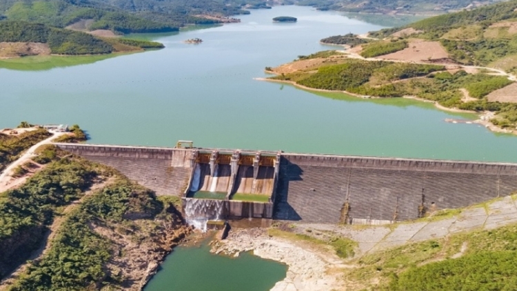 Quảng Ngãi: K’đươi moon bhrợ kỷ luật lâng Ban Thường vụ Huyện uỷ Sơn Tây, nhiệm kỳ 2010-2015