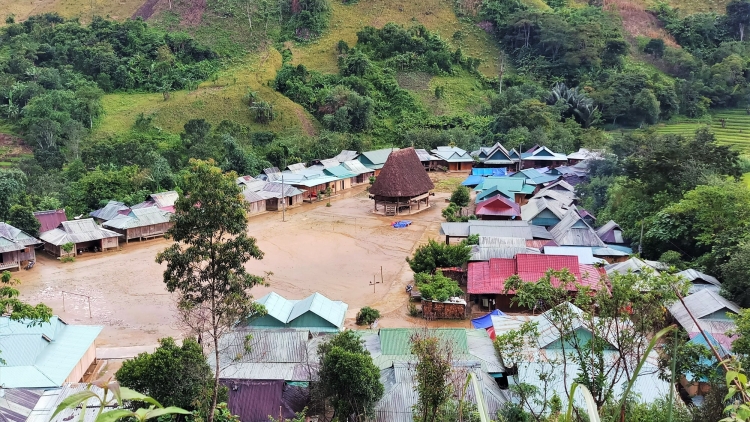 Tây Giang k’đươi đoọng bhrợ t’bhưah, ra pặ zr’lụ đhanuôr ặt truih c’noong k’tiếc ting cơnh quy hoạch