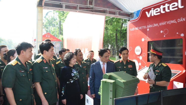 Thủ tướng Phạm Minh Chính: Khoa học quân sự năc c’rơ, cr’noọ, xa nay chr’năp đoọng bhrợ pa dưr Quân đội liêm t’mêê lâh mơ