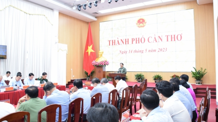 Pôa Phạm Minh Chính, Ngế pro xiâm hnê ngăn tơnêi têa pêi cheăng ƀă khu râ kăn pơkuâ pơlê kong kân Cần Thơ