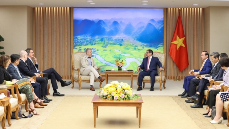 Thủ tướng ồng Phạm Minh Chính wă Kwang atbồ Tập đoàn John Cockerill mờ Đại sứ lơgar Bỉ tàm lơgar Việt Nam