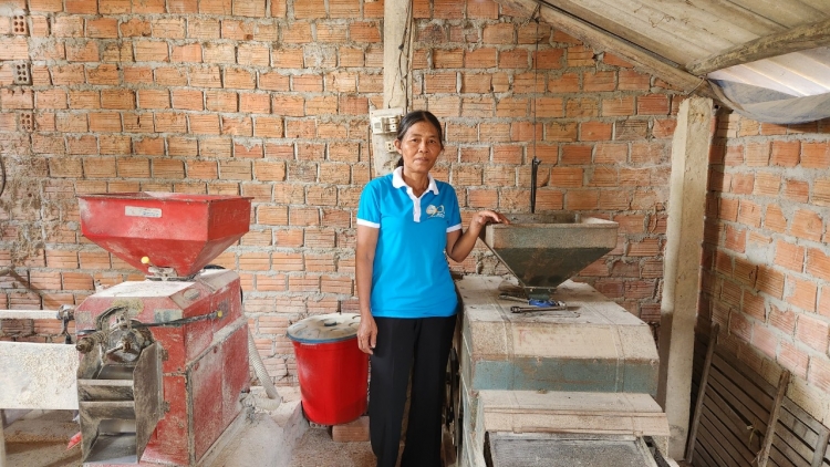 Amoó Đinh Thị Thanh: Đảng viên Hre zay lâng bh’rợ Hội