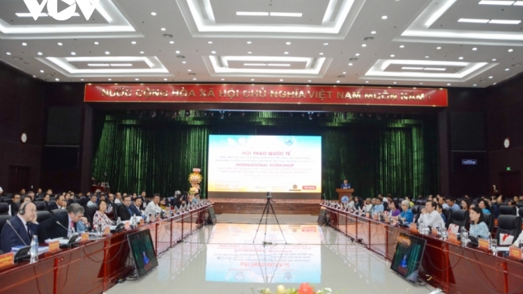 Đà Nẵng năc muy coh 3 đhị bha lâng tơớp bhrợ cha cơnh t’mêê ta béch g’lăng âng k’tiêc k’ruung