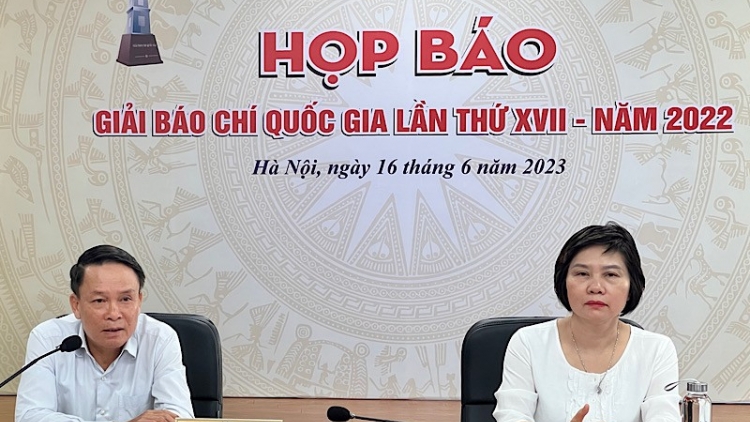 124 tác phẩm bơơn cha ner Báo chí k’tiếc k’ruung g’luh XVII – c’moo 2022