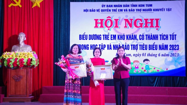 Kon Tum: Khĕn kơdeăn vâi hdrêng ki kơtiê xơpá ai hnoăng mơ-eăm tung tơdroăng hriâm