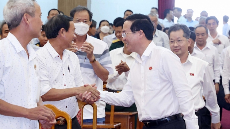 Khua mir sir ơi Võ Văn Thưởng tŭ jum mơnuih ƀôn sang ƀơi Đà Nẵng