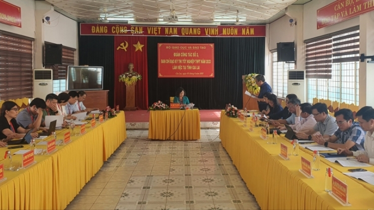 Ding jum pơtô hăng pơjuăt pel ĕp bruă prăp lui kơ hrơi pơplông abih anih 12 thun 2023 ƀơi Gia Lai