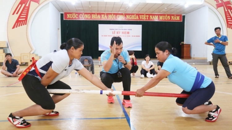 Hneăng tơ’noăng ivá mâu hdroâng kuăn ngo lâp tơnêi têa kơdrâm, phiu ro, rŭm môi tuăn ƀă pêng păm khôi túa lĕm