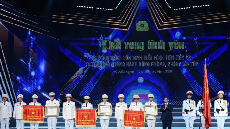 Thủ tướng Phạm Minh Chính: Gung dưr, cha groong ma túy tơợ đơơh, tơợ ch’ngai, tơợ dhị tơơp dưr vaih