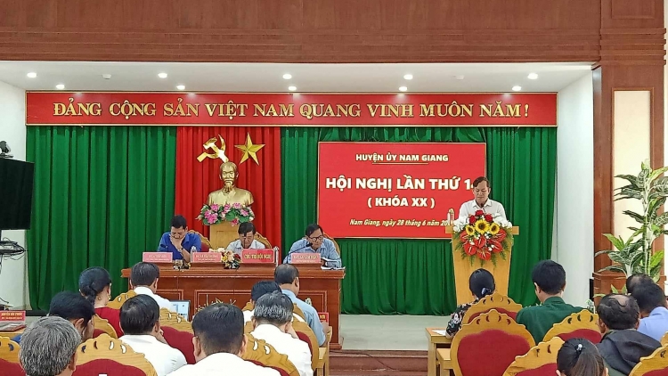 Hội nghị Huyện ủy Nam Giang g’luh 14, khóa XX