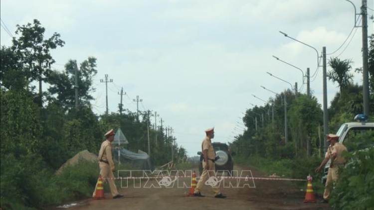 Pa dzooc cấp bậc hàm t’tun cơnh lâng 4 cán bộ, chiến sĩ Công an chr’val hy sinh đhị Đăk Lăk