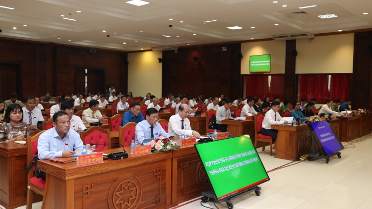 Dak Lak: ntơm pơk rơh hop HĐND n’gor n’gul năm