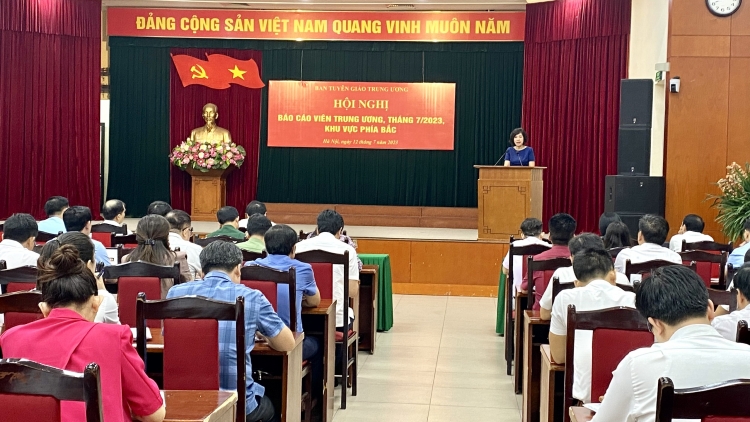 Wăng sa – rêh jêng kon nuĭh bah neh dak hŏ geh ăp nău dơi uĕh tâm 6 khay bôk năm