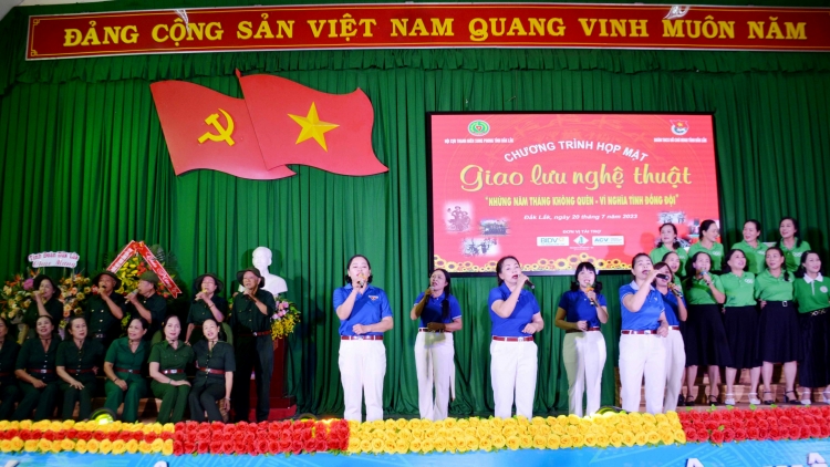 Đắk Lắk: Tâm nđur Nghệ thuật ăp năm khay mô dơi chuêl yor nău tâm rŏng nuĭh kan ndrel 