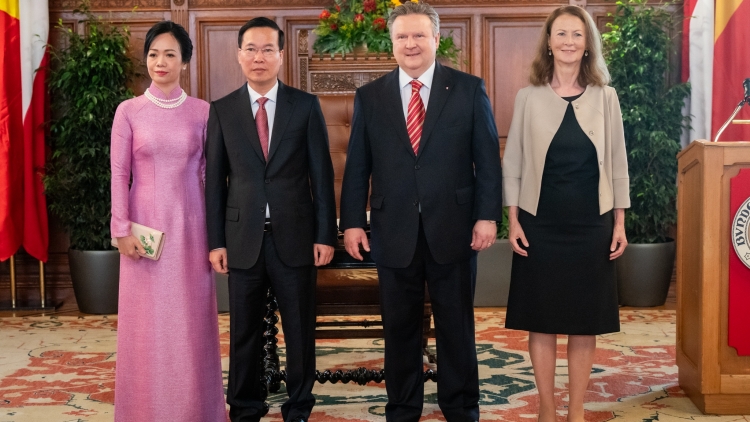 Tơdrong kơtơ̆ng ang năr ƀar. 25.7.2023