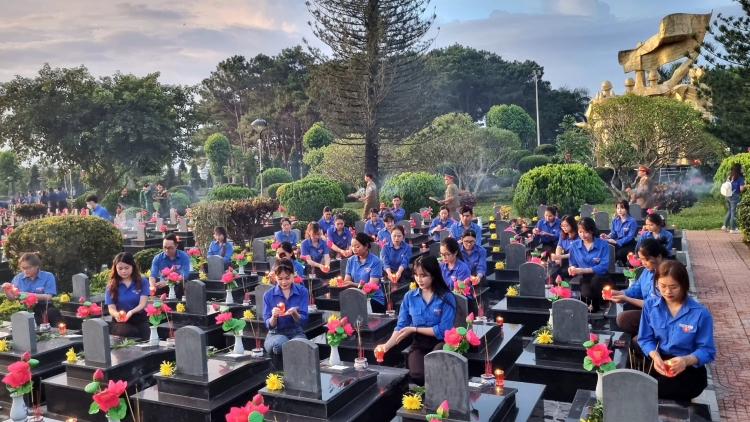 Hlăk ai Dak Lak tŭi ñang hơdor tơngia kơ ƀing djai pơsăn drơi yua kơ lŏn ia