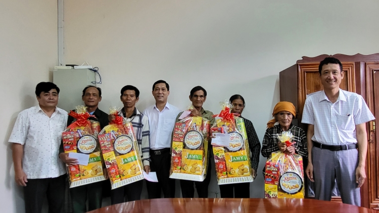 Dăk Lăk: Tơnguh niam rài kis phan bơna mờ nùs nhơm ai cau geh màng mờ dà lơgar in