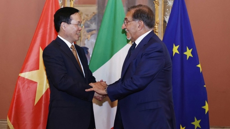 Kruanh dak Võ Văn Thưởng tâm mâp kruanh Thượng viện n’hanh Hạ viện Italia.