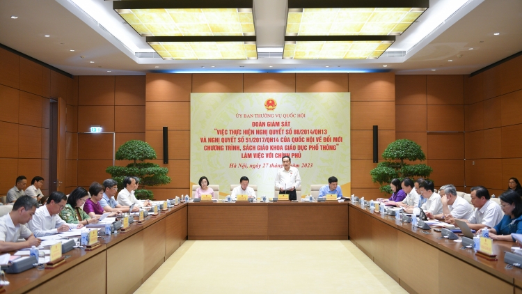 Mpôl kan uănh nđôi bâh Ủy ban rnâng kan Quốc hội pah kan đah Chính phủ mpeh rgâl mhe bôk nău kan, săm ƀŭt giáo khoa.