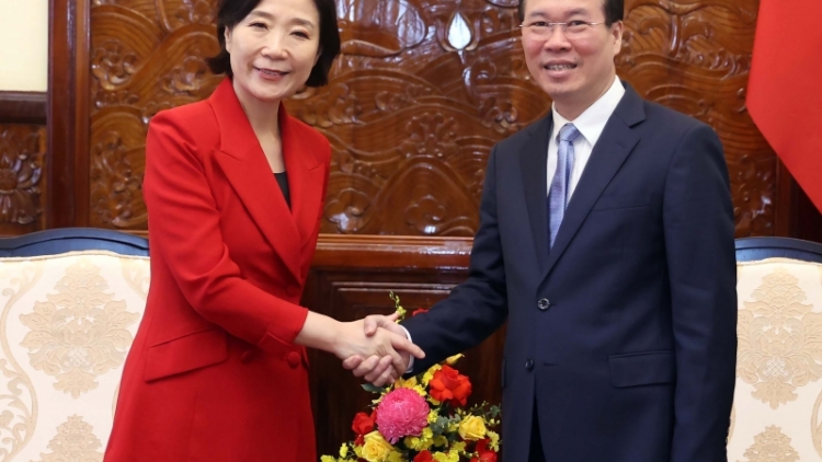 Kruanh dak Võ Văn Thưởng wơt Đại sứ Hàn Quốc