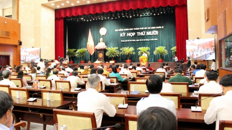 Pŏk klei bi kƀĭn tal X Êpul gơ̆ng bruă ƀuôn sang ƀuôn prŏng Hồ Chí Minh gưl X 