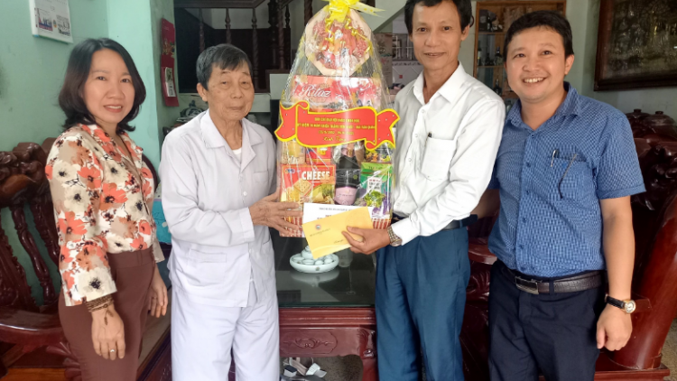 Đà Nẵng đing nao bruă hơdor tơngia tla pran kơ ƀing ngă hơkrŭ