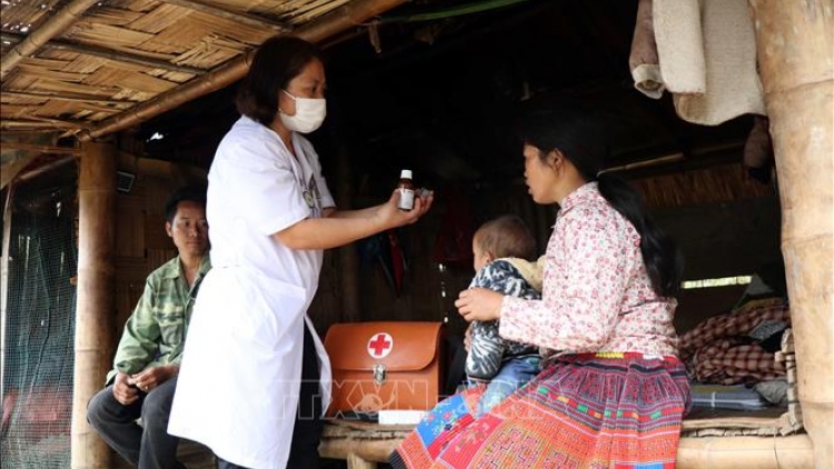 Pân đil bác sĩ đợc tất lang c’moor âng đay ắt bhrợ cóh k’coong ch’ngai Hồng Ngài