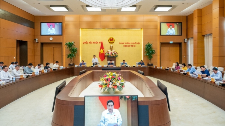 ពត៌មាន ម៉ោង ១៥