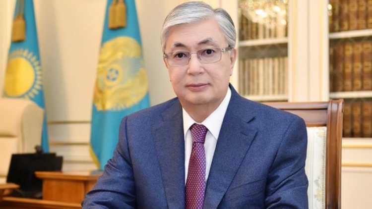 Kơdră tơm tĕh đak Kazakhstan năm hơpong tơ̆ Việt Nam 