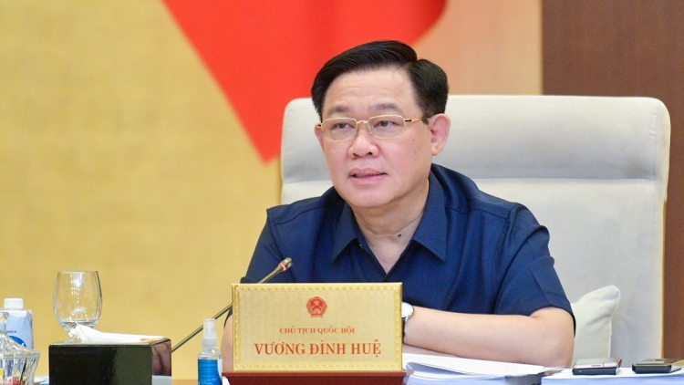 Ủy ban TVQH an rgop nău nău nchrăp ƀư Luật neh ntu (nkra rgâl)