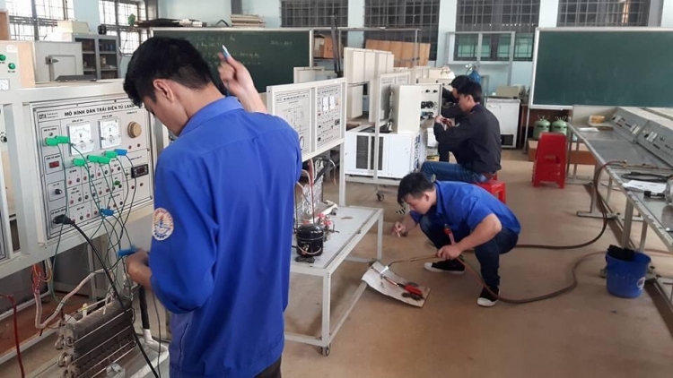 Kơdră chĕp pơgơ̆r dêh char Đak Lăk tơl hơdăh găh tơdrong vă jê̆ 3.000 ‘nu hŏk tro ưh kơ đei trương vă hŏk