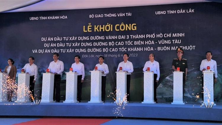 Tam gơl jơnau sồr dipal nàng ai ù lơh rơndap broă lơh gùng rơndeh ntoat mhar Khánh Hòa- Buôn Ma Thuột