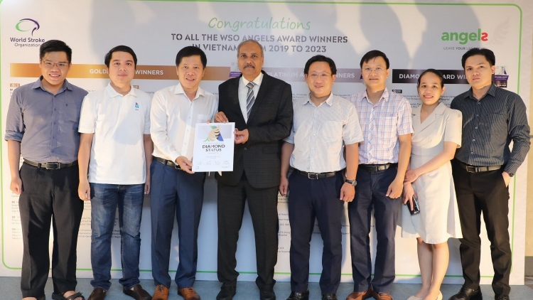 Bệnh viện Đà Nẵng bơơn “cr’noọ xa nay zư pa dứah kiêmcương” âng Hội Đột quỵ bha lang k’tiếc