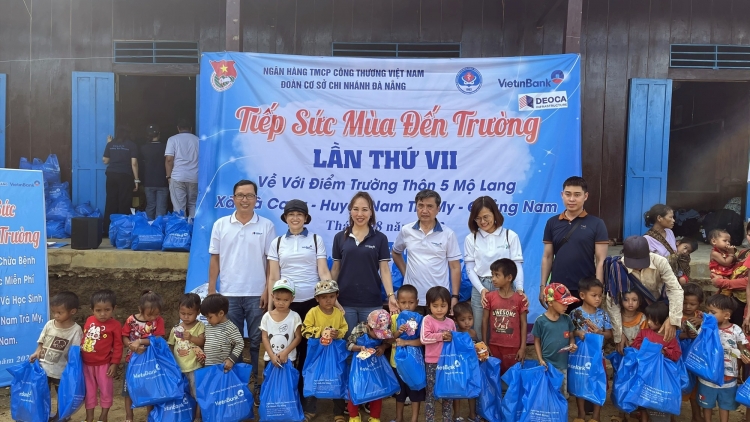 Đoàn Đha đhâm c’mâr Cộng sản Hồ Chí Minh VietinBank Đà Nẵng đoọng pr’hêl ha học sinh chr’val Trà Cang, chr’hoong Nam Trà My (Quảng Nam)