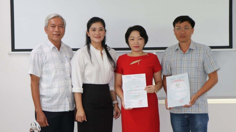 Kon Tum: Brei hră tŭ yap klei dưi yua klei ktrâo anôk “Ngọc Linh” kơ 12.200 sâm hbei 