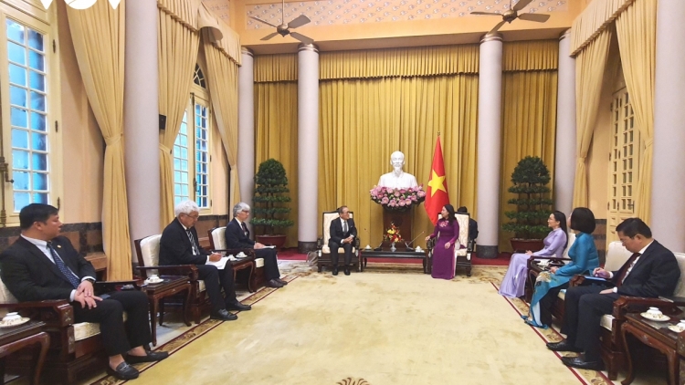 Groi Kruanh dak Võ Thị Ánh Xuân wơt Kruanh, Tổng Biên tập Hãng thông tấn Kyodo Nhật Bản