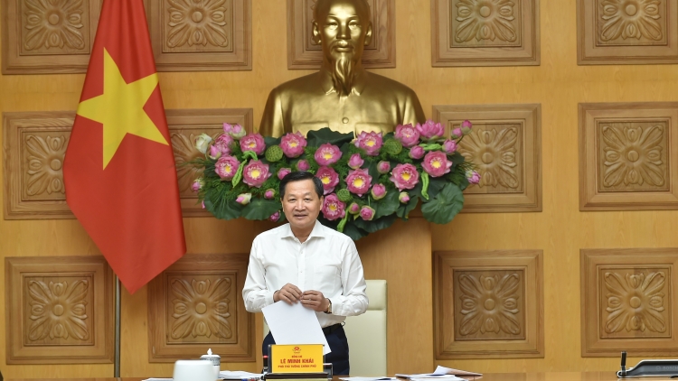 Phó Thủ tướng Lê Minh Khái k’đhơợng xay pr’họp Ban k’đhơợng xay ooy râu chr’năp