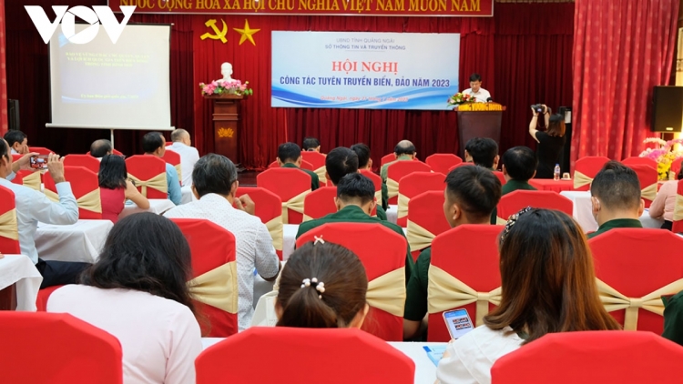 Pa choom xay moon đăh bh’rợ biển, đảo đhị Quảng Ngãi